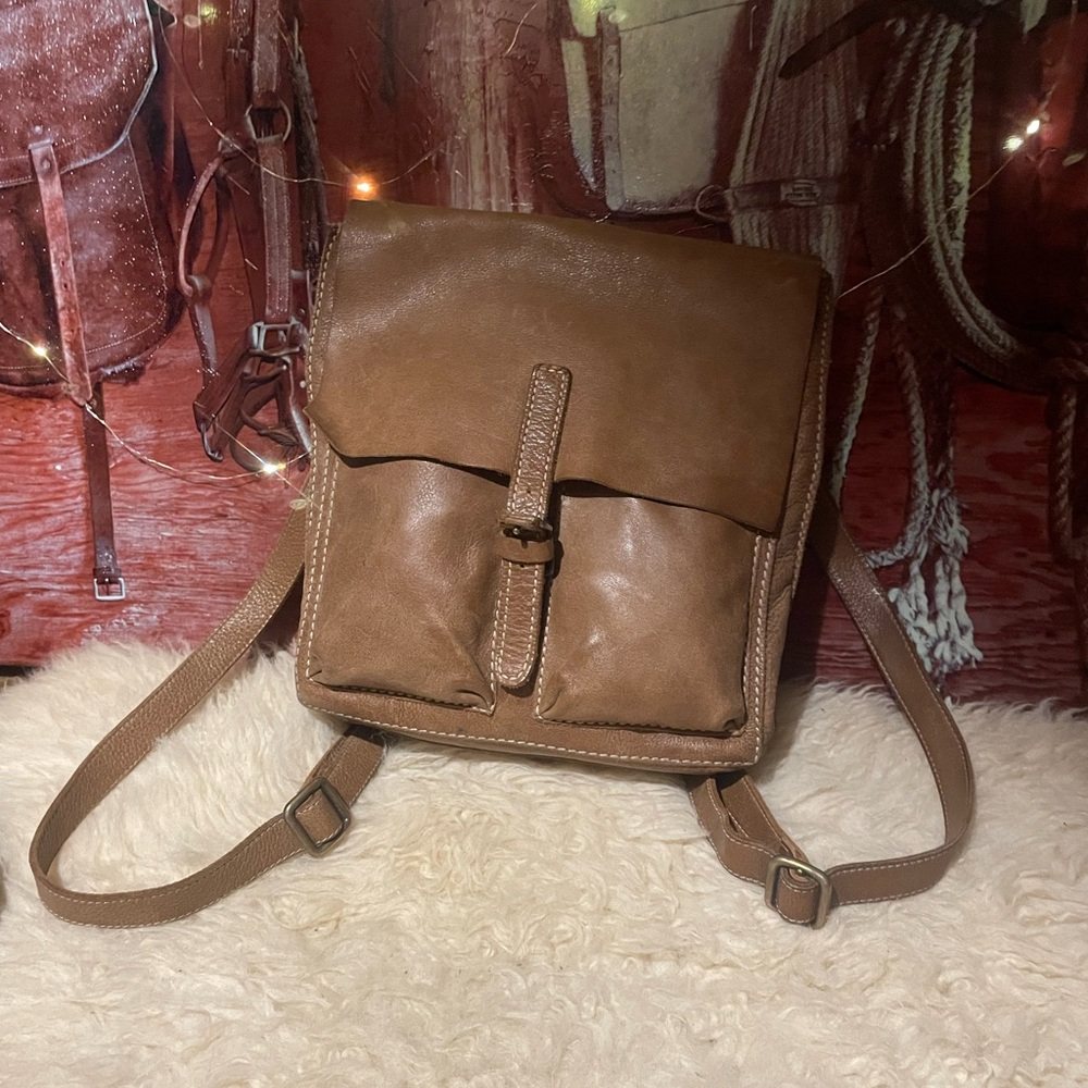 Roots 3 way Tribe leather Raiders bag/backpack